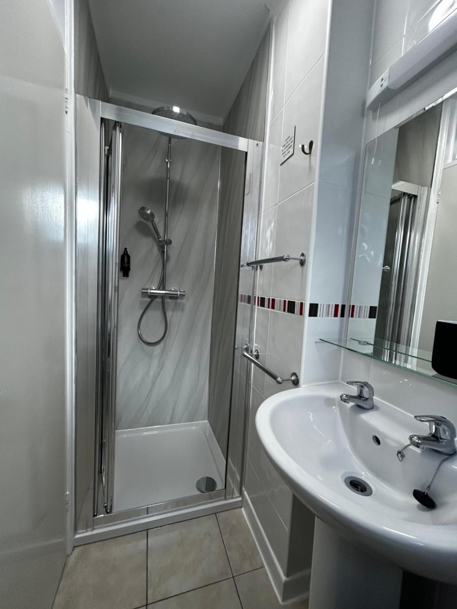 Lucerne B&B Лайм-Реджис Екстер'єр фото